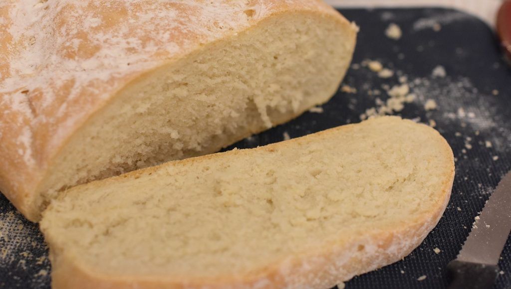 Resultado del pan simple, esponjoso y buenísimo
