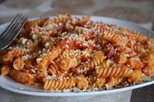 Salsa casera de tomate para pasta